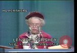 Immagine di Casalinghe' Risoluzione Houston Texas USA, 1977, secondo 5 filmato di repertorio 65675029742