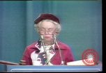 Immagine di Casalinghe' Risoluzione Houston Texas USA, 1977, secondo 10 filmato di repertorio 65675029742