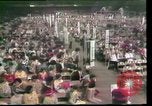 Immagine di Casalinghe' Risoluzione Houston Texas USA, 1977, secondo 39 filmato di repertorio 65675029742