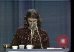 Image Maxine Waters présente les résolutions pour les femmes des minorités Houston Texas USA, 1977, de la seconde 13 séquences d'archives historiques vidéo 65675029744