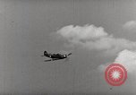 Image P-39's des commandes du poste de pilotage United States USA, 1942, de la seconde 11 séquences d'archives historiques vidéo 65675029752