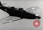Image P-39's des commandes du poste de pilotage United States USA, 1942, de la seconde 33 séquences d'archives historiques vidéo 65675029752