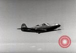 Image P-39's des commandes du poste de pilotage United States USA, 1942, de la seconde 39 séquences d'archives historiques vidéo 65675029752