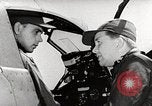 Image P-39's contrôles de taxi United States USA, 1942, de la seconde 1 séquences d'archives historiques vidéo 65675029754