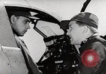 Image P-39's contrôles de taxi United States USA, 1942, de la seconde 9 séquences d'archives historiques vidéo 65675029754
