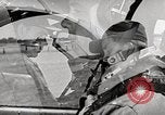 Image P-39's contrôles de taxi United States USA, 1942, de la seconde 16 séquences d'archives historiques vidéo 65675029754