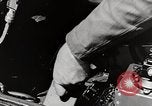 Image P-39's contrôles de taxi United States USA, 1942, de la seconde 29 séquences d'archives historiques vidéo 65675029754