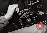Image P-39's contrôles de taxi United States USA, 1942, de la seconde 42 séquences d'archives historiques vidéo 65675029754