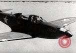 Image P-39's des commandes de vol United States USA, 1942, de la seconde 1 séquences d'archives historiques vidéo 65675029755