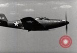 Standbild P-39's die Kontrollen der Anlandungen United States USA, 1942, aus Sekunde 15 historischem Filmmaterial Videoclip 65675029756