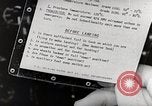 Standbild P-39's die Kontrollen der Anlandungen United States USA, 1942, aus Sekunde 52 historischem Filmmaterial Videoclip 65675029756