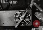 Standbild P-39's die Kontrollen der Anlandungen United States USA, 1942, aus Sekunde 57 historischem Filmmaterial Videoclip 65675029756