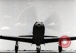 Standbild P-39 Airacobra Ausübung Flugzeuge United States USA, 1942, aus Sekunde 24 historischem Filmmaterial Videoclip 65675029757