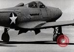 Standbild P-39 Airacobra Ausübung Flugzeuge United States USA, 1942, aus Sekunde 38 historischem Filmmaterial Videoclip 65675029757