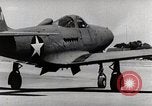 Standbild P-39 Airacobra Ausübung Flugzeuge United States USA, 1942, aus Sekunde 39 historischem Filmmaterial Videoclip 65675029757
