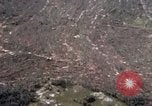 Image effacé zone forestière Bein Hoa le Vietnam du Sud, 1967, de la seconde 30 séquences d'archives historiques vidéo 65675029761