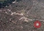 Image effacé zone forestière Bein Hoa le Vietnam du Sud, 1967, de la seconde 35 séquences d'archives historiques vidéo 65675029761