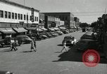 Immagine di Strada trafficata scena North Platte Nebraska USA, 1945, secondo 24 filmato di repertorio 65675029767