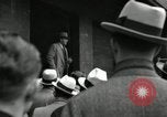 Immagine di Scaricate i dipendenti Cleveland Ohio USA, 1934, secondo 17 filmato di repertorio 65675029770