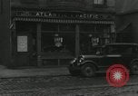 Immagine di Scaricate i dipendenti Cleveland Ohio USA, 1934, secondo 27 filmato di repertorio 65675029770