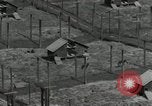 Standbild mink Pelz Farm Thiensville Wisconsin USA, 1934, aus Sekunde 9 historischem Filmmaterial Videoclip 65675029774