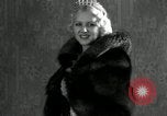 Standbild mink Pelz Farm Thiensville Wisconsin USA, 1934, aus Sekunde 42 historischem Filmmaterial Videoclip 65675029774