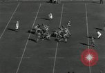 Immagine di Football americano New Haven Connecticut USA, 1934, secondo 29 filmato di repertorio 65675029777