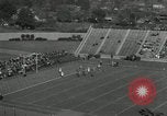 Immagine di Football americano New Haven Connecticut USA, 1934, secondo 54 filmato di repertorio 65675029777