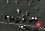 Immagine di Football americano Palo Alto California USA, 1934, secondo 34 filmato di repertorio 65675029778