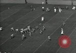 Immagine di Football americano Palo Alto California USA, 1934, secondo 36 filmato di repertorio 65675029778