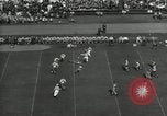 Immagine di Football americano Palo Alto California USA, 1934, secondo 51 filmato di repertorio 65675029778