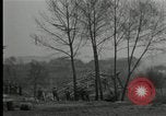 Image Treadway bridge Kunitz Allemagne, 1945, de la seconde 13 séquences d'archives historiques vidéo 65675029781