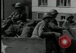 Standbild US Army 90th Infanterie Konvoi Probstzella Deutschland, 1944, aus Sekunde 11 historischem Filmmaterial Videoclip 65675029783