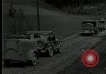 Standbild US Army 90th Infanterie Konvoi Probstzella Deutschland, 1944, aus Sekunde 39 historischem Filmmaterial Videoclip 65675029783