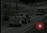 Standbild US Army 90th Infanterie Konvoi Probstzella Deutschland, 1944, aus Sekunde 42 historischem Filmmaterial Videoclip 65675029783