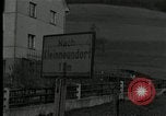 Standbild US Army 90th Infanterie Konvoi Probstzella Deutschland, 1944, aus Sekunde 46 historischem Filmmaterial Videoclip 65675029783
