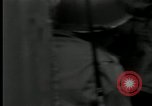 Standbild US Army 90th Infanterie Konvoi Probstzella Deutschland, 1944, aus Sekunde 48 historischem Filmmaterial Videoclip 65675029783