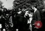 Image dimanche les journaux vendus au magasin général Southville Kentucky USA, 1950, de la seconde 51 séquences d'archives historiques vidéo 65675029786