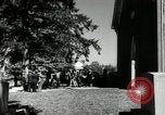 Image dimanche les journaux vendus au magasin général Southville Kentucky USA, 1950, de la seconde 53 séquences d'archives historiques vidéo 65675029786