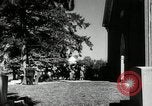 Image dimanche les journaux vendus au magasin général Southville Kentucky USA, 1950, de la seconde 54 séquences d'archives historiques vidéo 65675029786