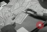 Image papier monnaie locale Merced California USA, 1932, de la seconde 22 séquences d'archives historiques vidéo 65675029789