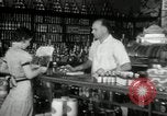 Image papier monnaie locale Merced California USA, 1932, de la seconde 33 séquences d'archives historiques vidéo 65675029789
