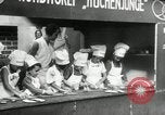 Standbild Children's Centre Dresden Deutschland, 1932, aus Sekunde 29 historischem Filmmaterial Videoclip 65675029790