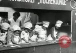 Standbild Children's Centre Dresden Deutschland, 1932, aus Sekunde 32 historischem Filmmaterial Videoclip 65675029790
