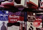 Standbild suburbanen Shopping Center Yonkers New York USA, 1958, aus Sekunde 27 historischem Filmmaterial Videoclip 65675029793