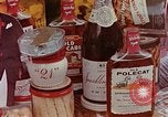 Standbild suburbanen Shopping Center Yonkers New York USA, 1958, aus Sekunde 39 historischem Filmmaterial Videoclip 65675029793