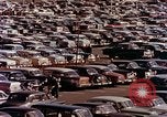 Standbild suburbanen Shopping Center Yonkers New York USA, 1958, aus Sekunde 52 historischem Filmmaterial Videoclip 65675029793