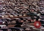 Standbild suburbanen Shopping Center Yonkers New York USA, 1958, aus Sekunde 55 historischem Filmmaterial Videoclip 65675029793