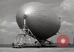 Standbild Navy N-Klasse Blimp New Jersey United States USA, 1957, aus Sekunde 14 historischem Filmmaterial Videoclip 65675029798
