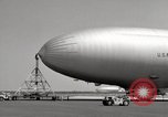 Standbild Navy N-Klasse Blimp New Jersey United States USA, 1957, aus Sekunde 51 historischem Filmmaterial Videoclip 65675029798